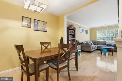 18905 Crosstie Terrace, Germantown, MD 20874 - Photo 10