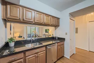 5800 Nicholson Ln, Rockville, MD 20852 - Photo 4