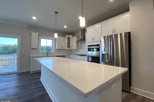 136 Bleeker Pl, Gaithersburg, MD 20878 - Photo 4