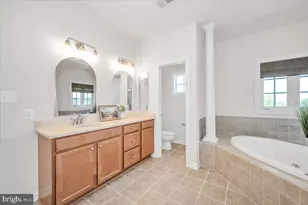 11117 Potomac Oaks Dr, Rockville, MD 20850 - Photo 54
