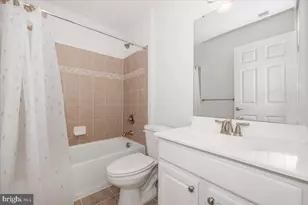 11117 Potomac Oaks Dr, Rockville, MD 20850 - Photo 74