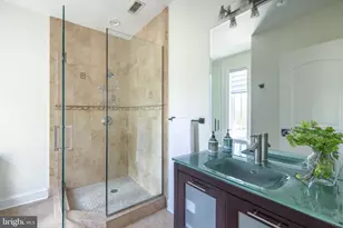 5821 Goldsboro Rd, Bethesda, MD 20817 - Photo 48