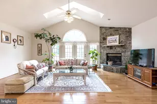 12601 Tribunal Ln, Potomac, MD 20854 - Photo 16