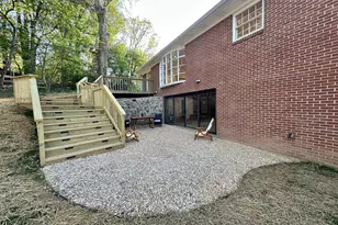 17821 Pond Rd, Ashton, MD 20861 - Photo 40