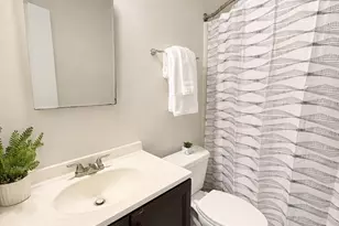 9305 Bathgate Ct, Gaithersburg, MD 20886 - Photo 14