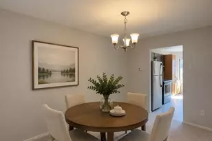 9305 Bathgate Ct, Gaithersburg, MD 20886 - Photo 6