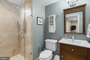 3 Kent Gardens Cir, Gaithersburg, MD 20878 - Photo 34