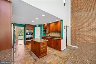 13113 Chestnut Oak Dr, Darnestown, MD 20878 - Photo 6