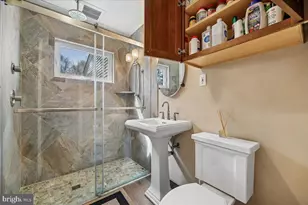 13113 Chestnut Oak Dr, Darnestown, MD 20878 - Photo 28