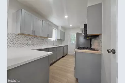220 University Boulevard E, Silver Spring, MD 20901 - Photo 4