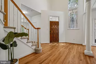 7940 Turncrest Dr, Potomac, MD 20854 - Photo 4
