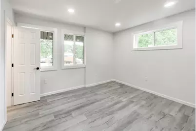 810 Malta, Silver Spring, MD 20901 - Photo 14