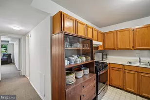 9926 Walker House Rd, Gaithersburg, MD 20886 - Photo 18