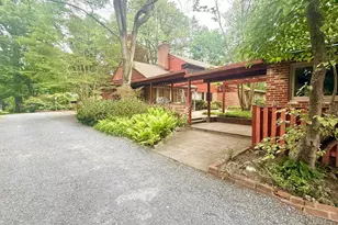 6819 Selkirk, Bethesda, MD 20817 - Photo 26