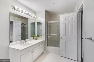 7802 Hidden Meadow Terrace, Potomac, MD 20854 - Photo 32