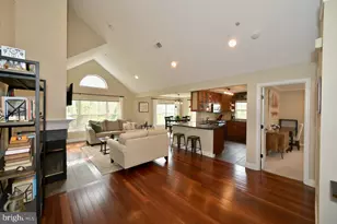 112 Kendrick Pl, Gaithersburg, MD 20878 - Photo 4
