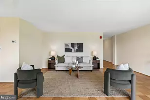 4977 Battery Ln, Bethesda, MD 20814 - Photo 4