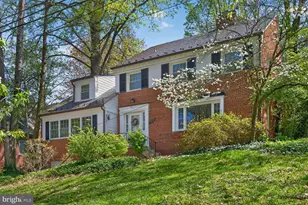 7215 Rollingwood Dr, Chevy Chase, MD 20815 - Photo 2