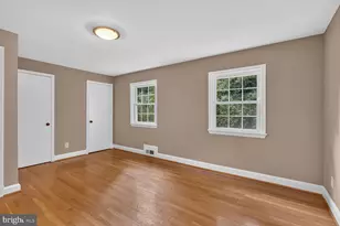 7215 Rollingwood Dr, Chevy Chase, MD 20815 - Photo 18