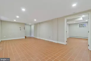 1907 Alberti Dr, Silver Spring, MD 20902 - Photo 14