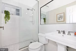 103 North St, Rockville, MD 20850 - Photo 36