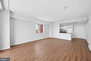 24 Courthouse Sq, Rockville, MD 20850 - Photo 10