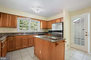 14520 Pebble Hill Ln, North Potomac, MD 20878 - Photo 14