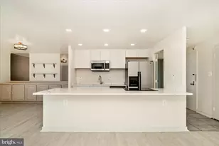 9701 Fields Rd, Gaithersburg, MD 20878 - Photo 6