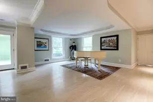 11501 Skipwith Ln, Potomac, MD 20854 - Photo 10