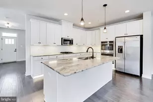 140 Limpkin Ave, Clarksburg, MD 20871 - Photo 12