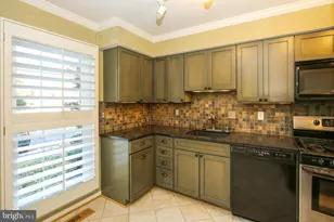153 Finale Terrace, Silver Spring, MD 20901 - Photo 10