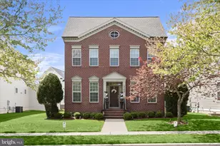 13502 Windy Meadow Ln, Silver Spring, MD 20906 - Photo 2