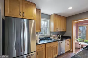 903 Jackson Ave, Takoma Park, MD 20912 - Photo 14