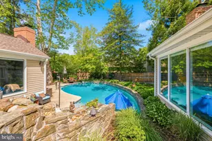 3707 East-West Hwy, Chevy Chase, MD 20815 - Photo 40