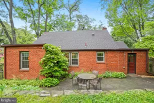 8318 Haddon Dr, Takoma Park, MD 20912 - Photo 10