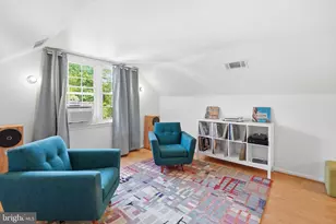 810 Duke St, Rockville, MD 20850 - Photo 32