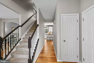 19402 Penrod Terrace, Germantown, MD 20841 - Photo 2