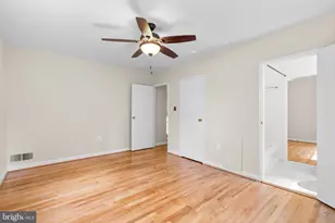 9212 Chanute Dr, Bethesda, MD 20814 - Photo 12