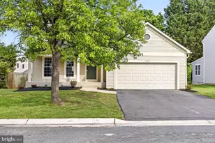 11608 Ranch Ln, Gaithersburg, MD 20878 - Photo 2