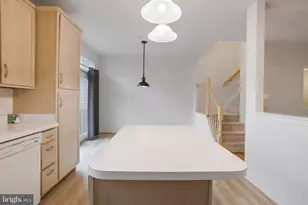 13008 Shamrock Glen Dr, Germantown, MD 20874 - Photo 14