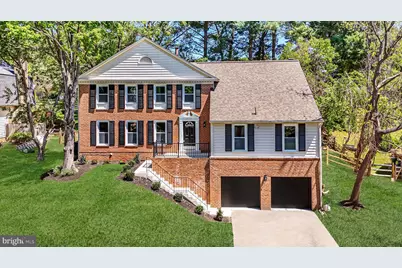 9933 Dellcastle Road, Gaithersburg, MD 20886 - Photo 1