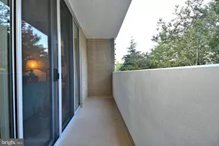 4601 N Park Ave, Chevy Chase, MD 20815 - Photo 10