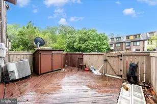 9913 Forest View Pl, Montgomery Village, MD 20886 - Photo 38