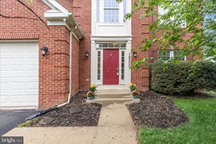 18500 Center Crest Ct, Olney, MD 20832 - Photo 4