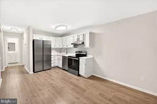 5700 Brewer House Cir, Rockville, MD 20852 - Photo 10