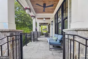 127 Thurgood St, Gaithersburg, MD 20878 - Photo 10