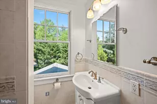 3810 Dresden St, Kensington, MD 20895 - Photo 36