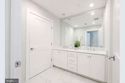 10326 Grosvenor Place, North Bethesda, MD 20852 - Photo 32
