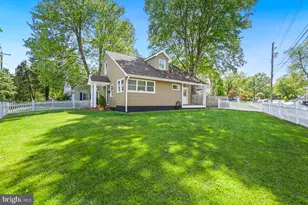 12804 Ardennes Ave, Rockville, MD 20851 - Photo 2