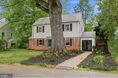 1613 N Springwood Drive N, Silver Spring, MD 20910 - Photo 4